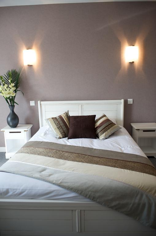 Hotel Domaine De La Barbinais Saint-Malo Habitación foto